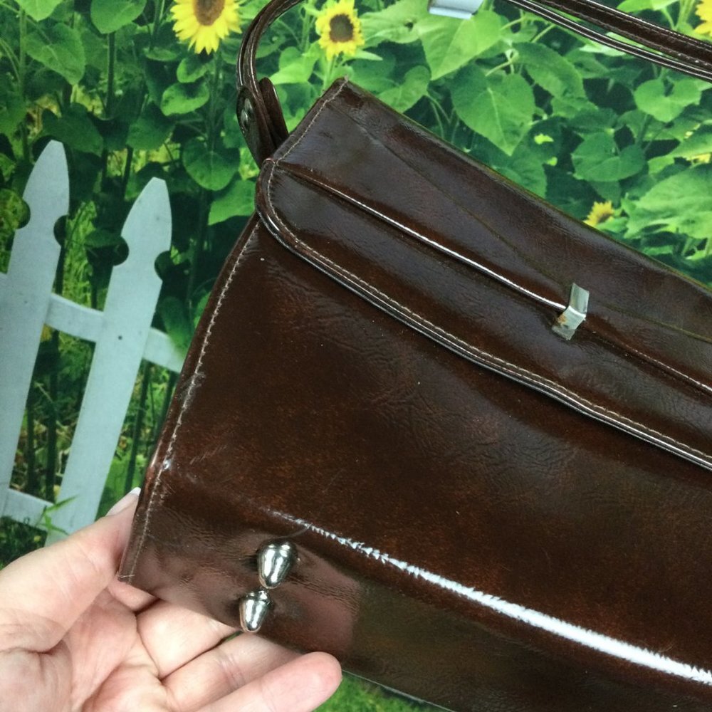 Vintage Brown Patent Handbag - Picture 5 of 11
